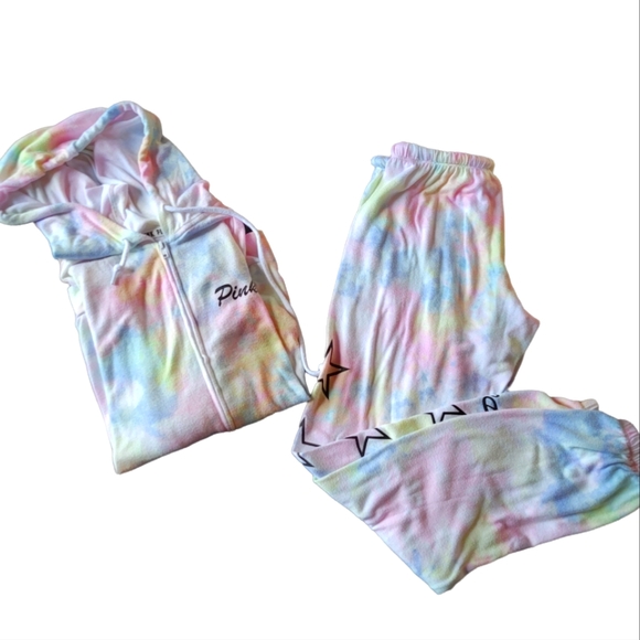 VS Pink Tie Dye sweatsuit